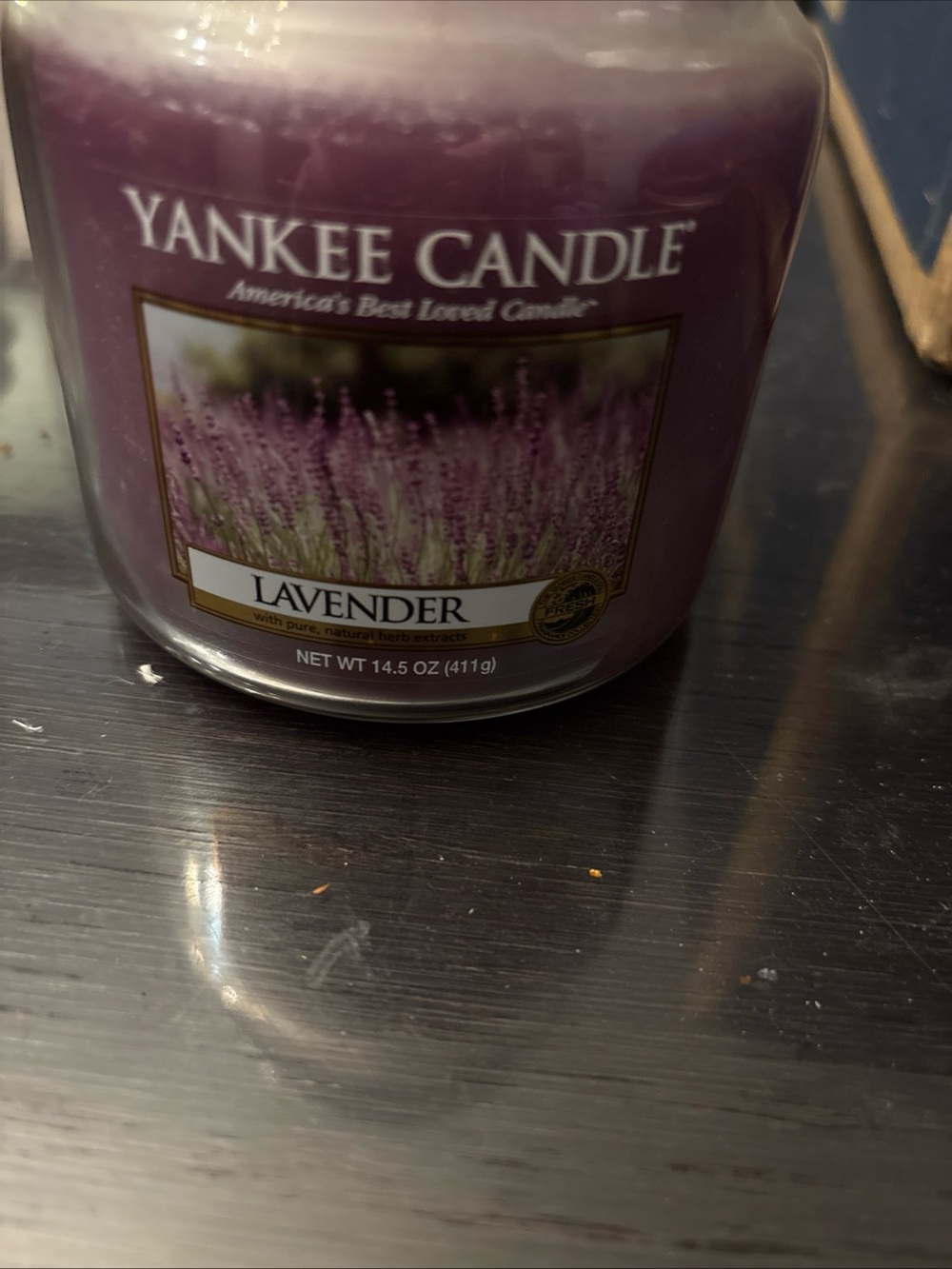 Yankee Candle RARE Lavender Jar Candle - 14.5 oz - Picture 3 of 9
